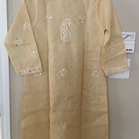 BRAND NEW KURTI - Picture 3 of 3